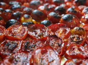 Oven Roasted Tomatoes Under Oil