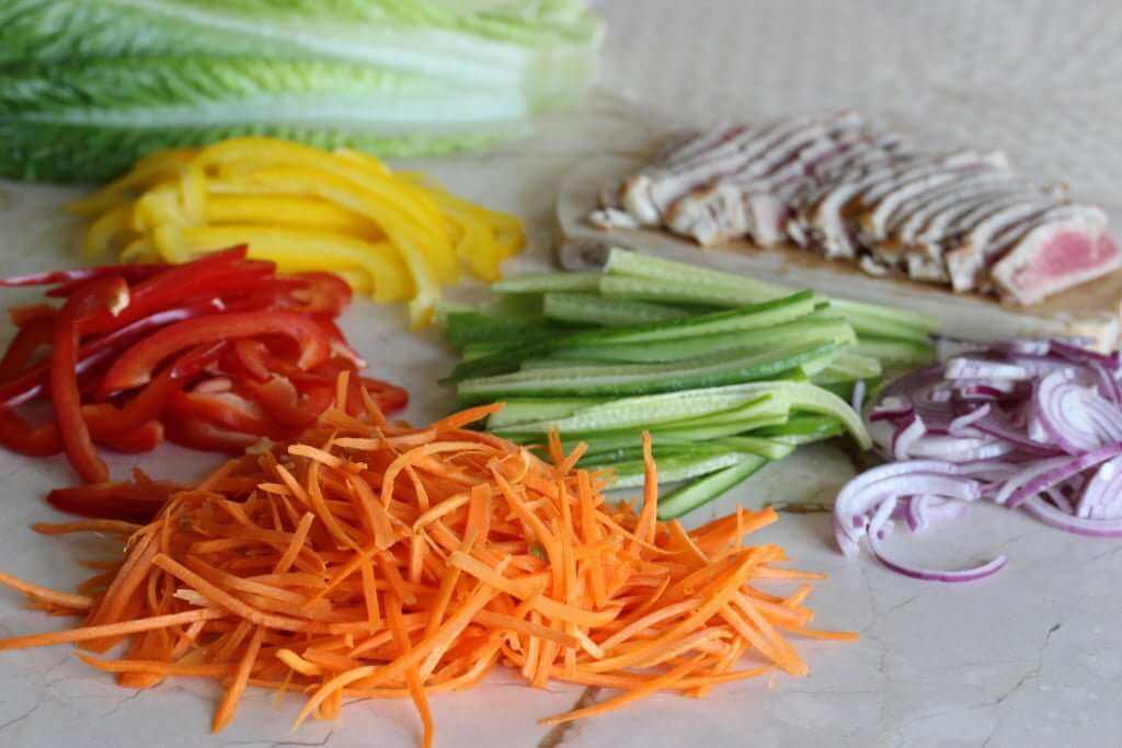 Fresh Rice Paper (Spring) Rolls with Peanut Sauce rice paper rolls