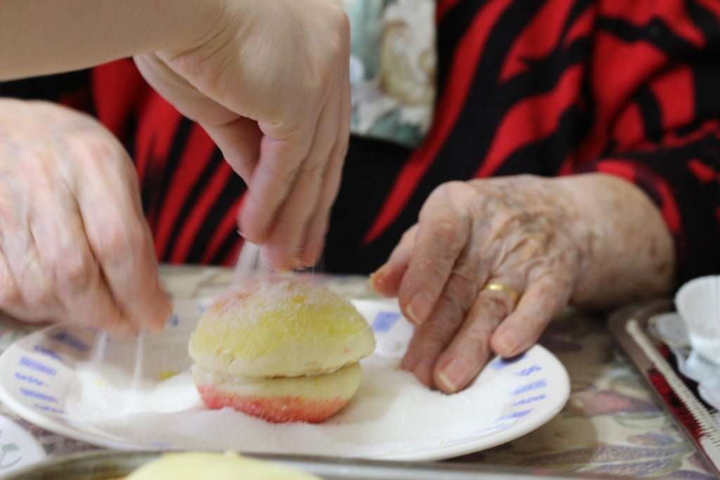pesche (peach cookies)
