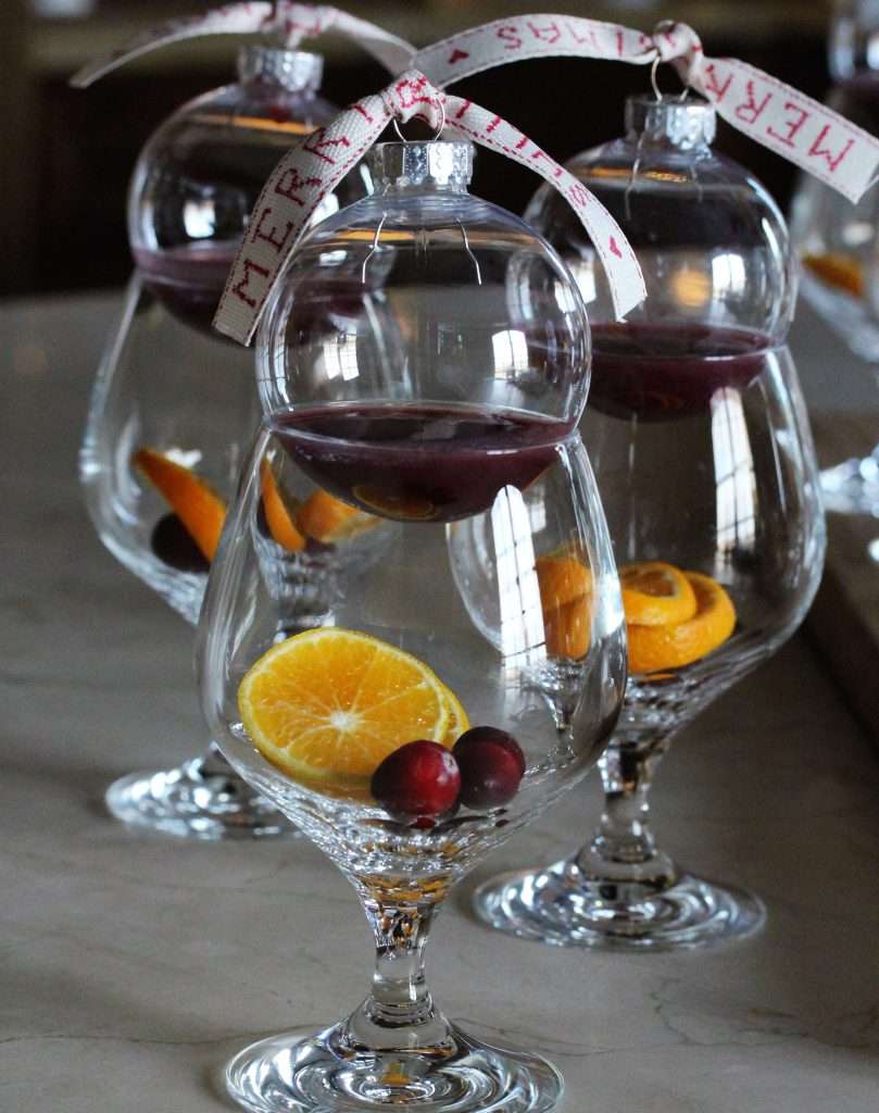 Easy Christmas Cocktail Using Christmas Ornaments: A Festive Showstopper christmas cocktail