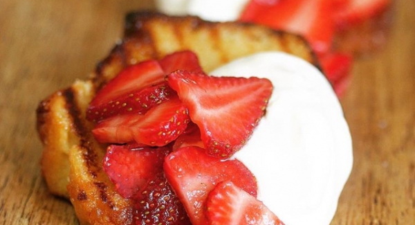 Grilled Cinnamon Sugar Sponge Cake with Whipped Cream Cheese and Boozy Berries
