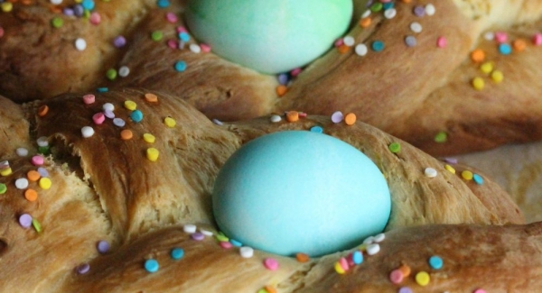 Pane Di Pasqua: The Story Behind this Traditional Easter Bread