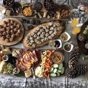 how to host a no-fuss cookie exchange
