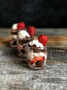 quick and easy brownie parfaits