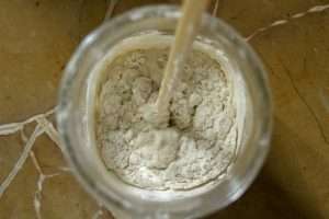 how to make a sourdough starter