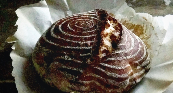 How to Make A Simple Overnight Sourdough Loaf