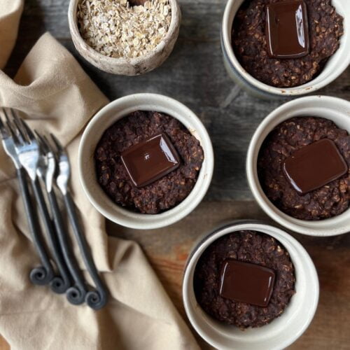 Healthy, High Protein Double Chocolate Oatmeal Cups