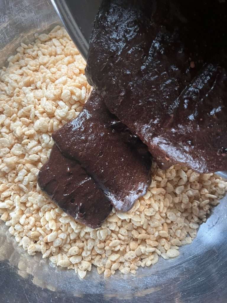 chocolate rice crispy nests