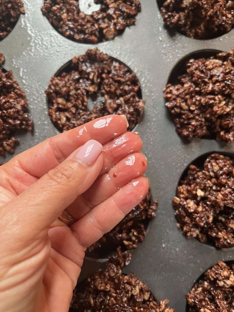 chocolate rice crispy nests