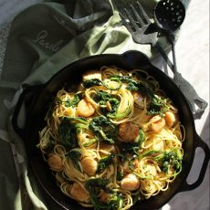 How to Cook this Popular Italian Green:  Linguini with Garlic Rapini and Seared Scallops